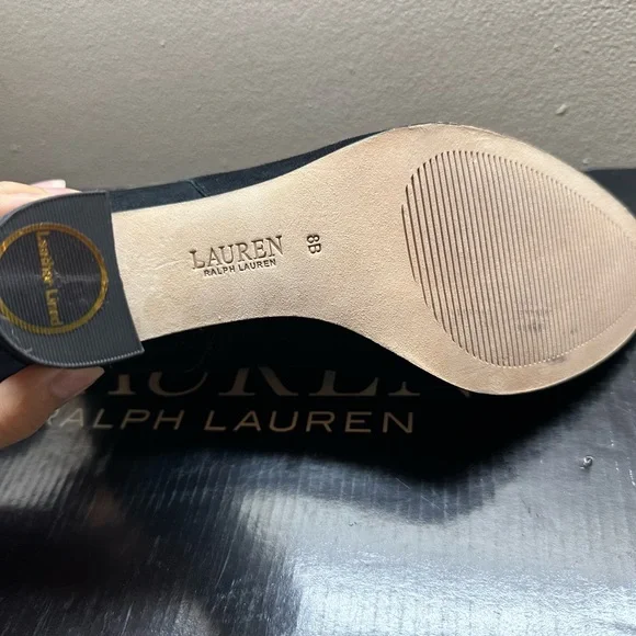 Ralph Lauren Black Heeled Boots with Pointed Toe - Picture 6 of 11